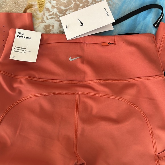 Nike Bundle - Picture 6 of 14